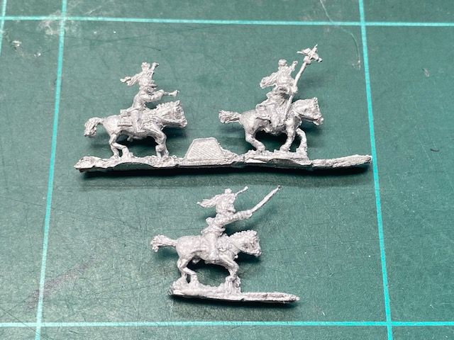 AD FNC 12B Dragoon in the 1812 tunic, Command