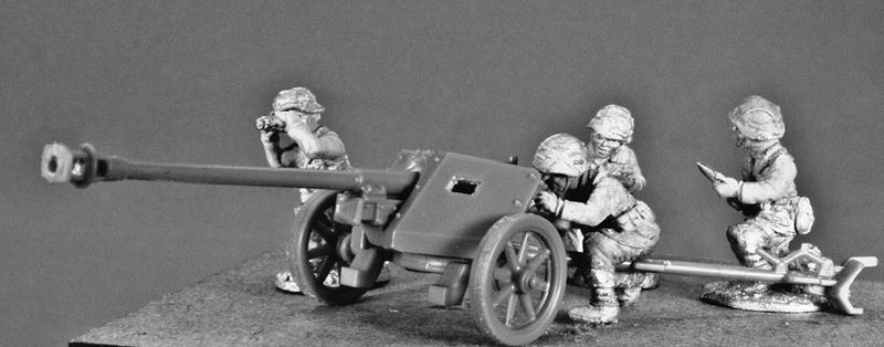 WPS 07 Waffen SS in pea dot gun crew for Pak 40 (4 figures)