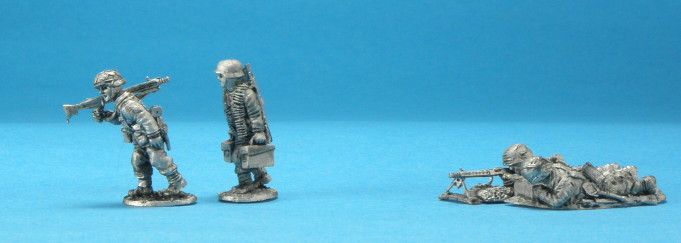 GLS 01 Panzer Grenadiers LMG team advancing & LMG team firing in plain helmet (4 figures)