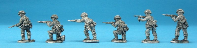 WP 02 Waffen SS in pea dot riflemen with 98K and NCO with MP40 - Advancing poses. (6 Figures)