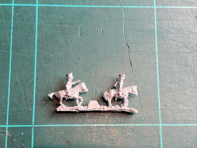 AD PN 21B Mounted Officers in feldmutze