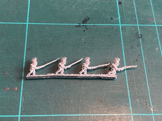 AD BVN 02B Fusilier, advancing