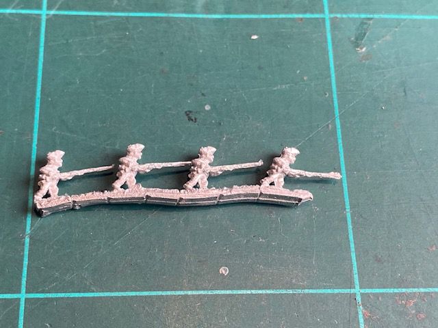 AD SYA 05B Hungarian Musketeer advancing