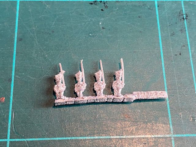 AD DWN 02C Fusilier in Czapska, marching