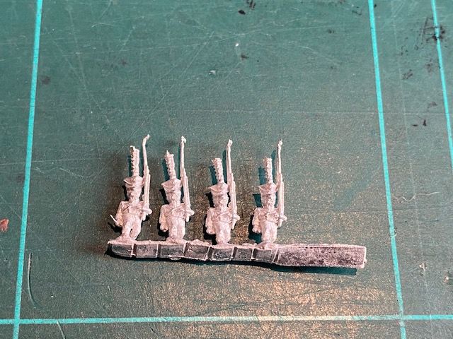 AD DWN 03C Voltigeur/ Grenadier in plumed czapska, marching