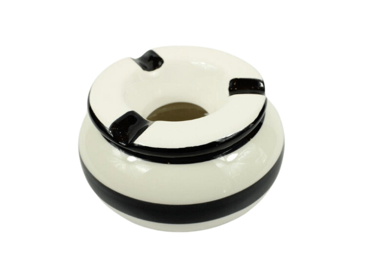 Windascher schwarz-weiss