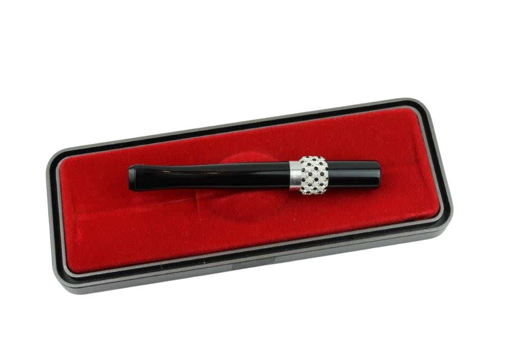 Zigarettenspitze Denicotea mit schwarzen Swarovski-Steinen
