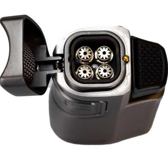 Faro Zigarrenfeuerzeug 4-Jet Torch chrome Faro Zigarrenfeuerzeug 4-Jet Torch chrome