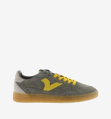 Victoria KAKI/AMARILLO