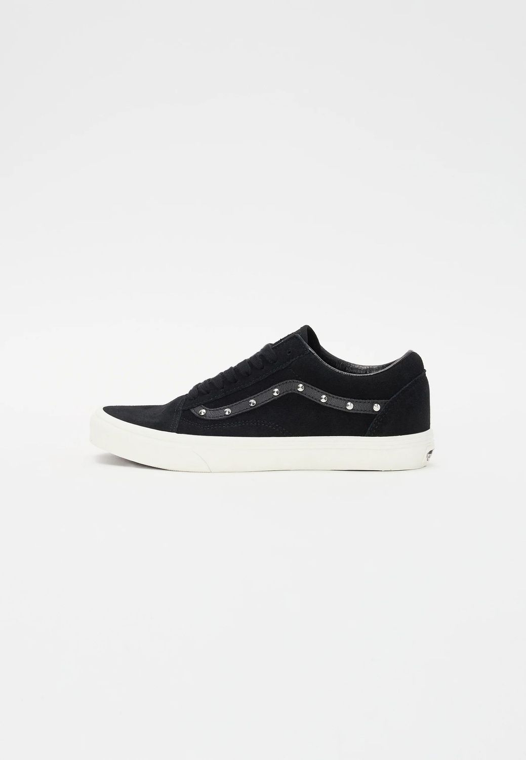 VANS OLD SKOOL NEGRA TACHUELAS