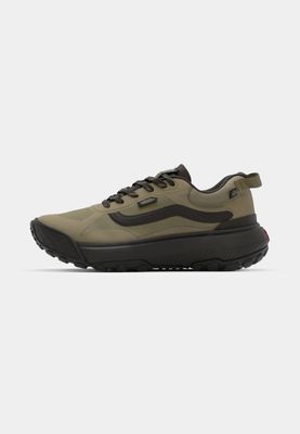 VANS MTE CROSSPATH VERDES