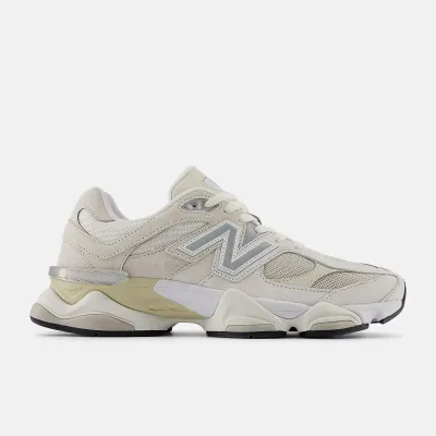 New Balance 9060 BEIGE