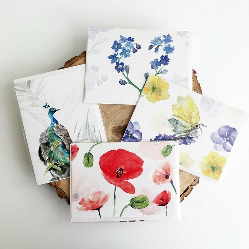Set of 4 greeting cards without text