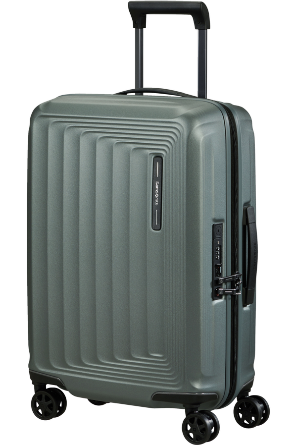 Samsonite.
NUON
Trolley Espandibile (4 ruote). 55cm.
Colore: Matt Sage Khaki