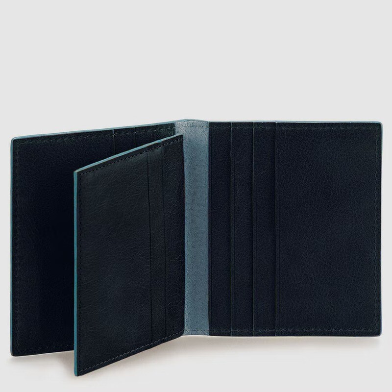 Piquadro.
Porta carte di credto Blue Square.
Colore: Blu.