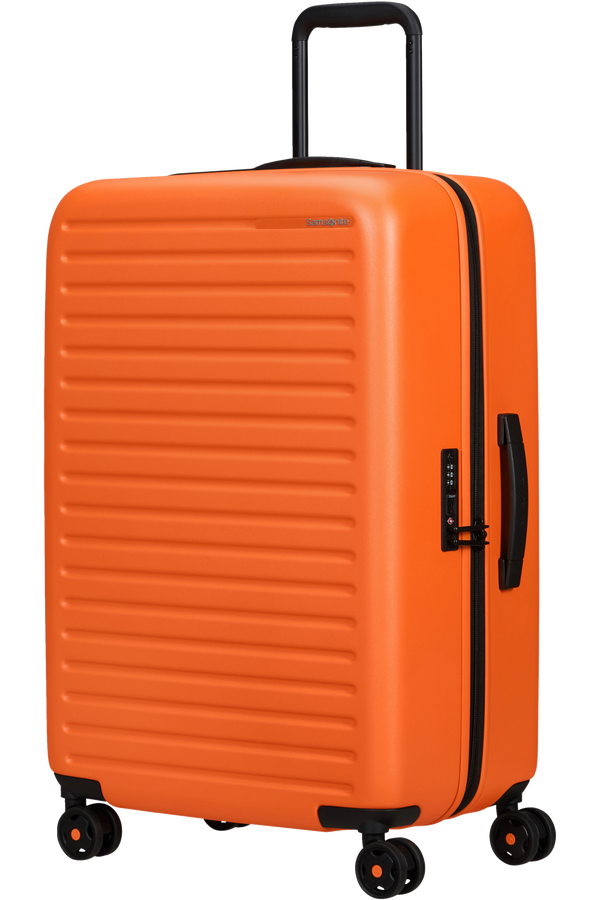Samsonite.
STACKD
Trolley (4 ruote) 68cm.
Colore: Orange.