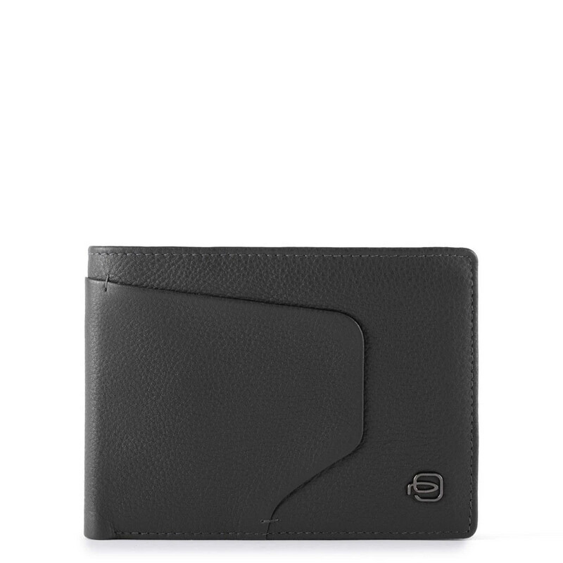 Piquadro.
Portafoglio uomo con portamonete.
Colore: Nero.