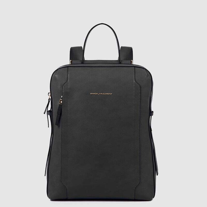 Piquadro.
Zaino porta computer 14&quot; e porta ipad®
Colore: Nero