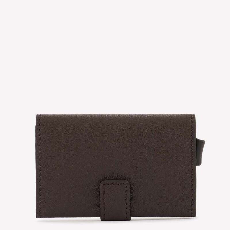 Piquadro.
Porta carte di credito in metallo.
Colore: Testa di Moro.