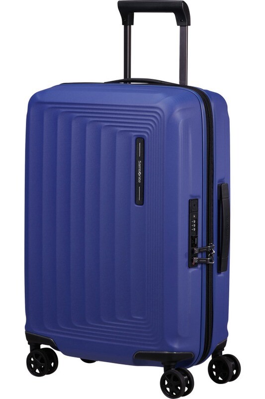 Samsonite.
NUON
Trolley Espandibile (4 ruote). 55cm.
Colore: Matt Nautical Blue.