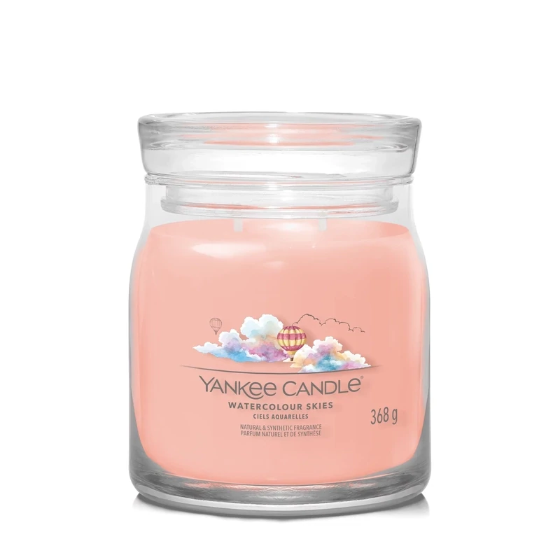 Yankee Candle.
Watercolour Skies.
Giara media.