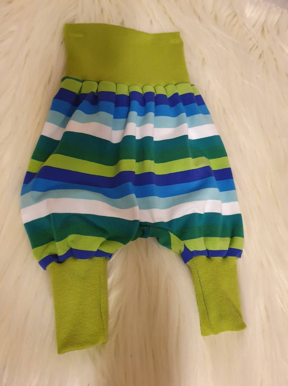 Mitwachshose/Pumphose Streifen Gr. 50/56