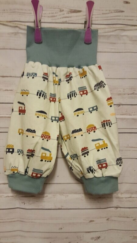 Kurze Hose Lokomotive Gr. 92