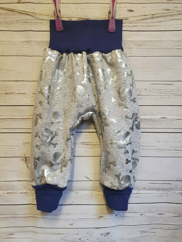 Winter-Mitwachshose/Pumphose Gr. 86/92 Metallic-Totenkopf