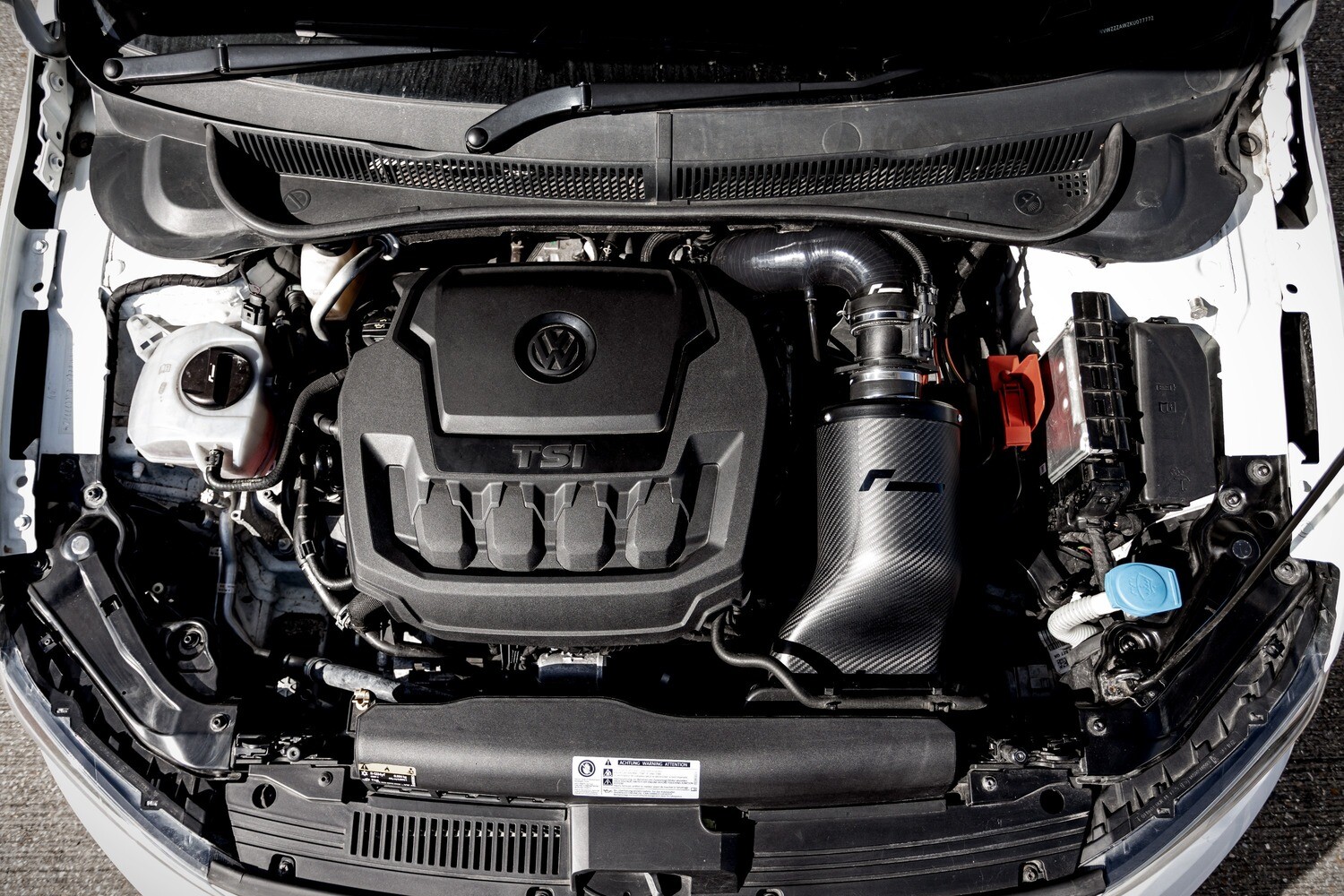 Racing cold air intake VW Polo GTI AW 2.0TSI - carbon gloss