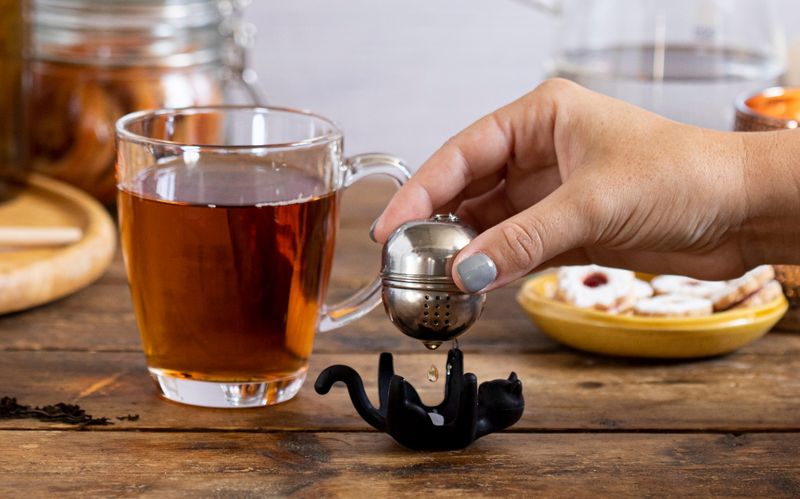 oeuf de thé infuser cattea peleg design