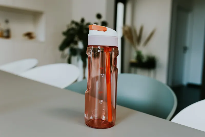 Kambukka drinfles 750 ml lagoon mango tango rietje