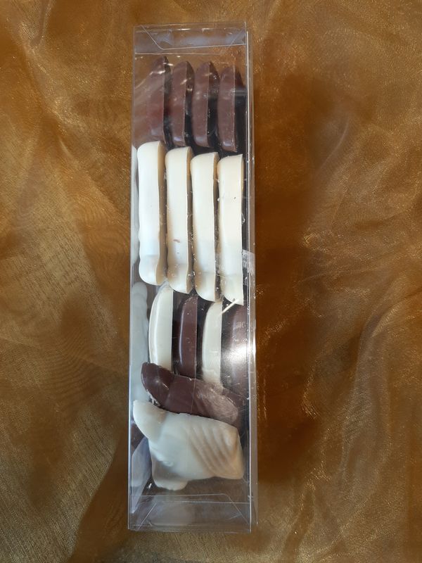 Paardekoppen mix van wit en melkchocolade14 stuks