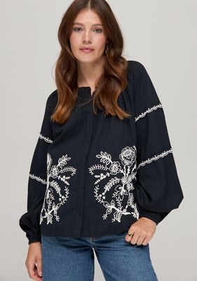 Kady Blouse | DW24C602 | Zwart