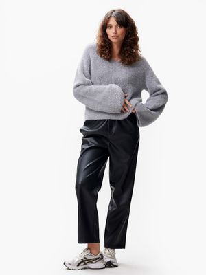 V-Neck Fuzzy Lurex Knit | 2402040806