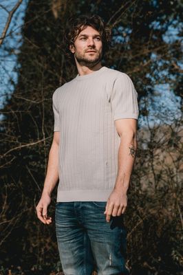 TS Vertical | Metal