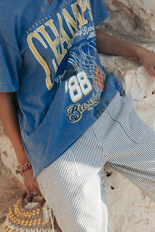 Champions Acid Wash Loosefit Tee | Bright Blue