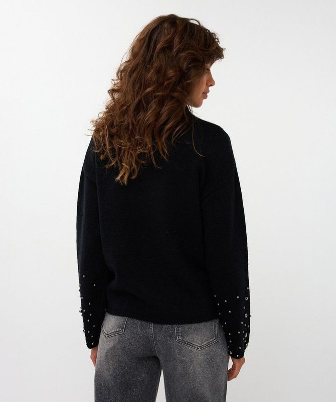 W25.02700 | Sweater Pearls | Black