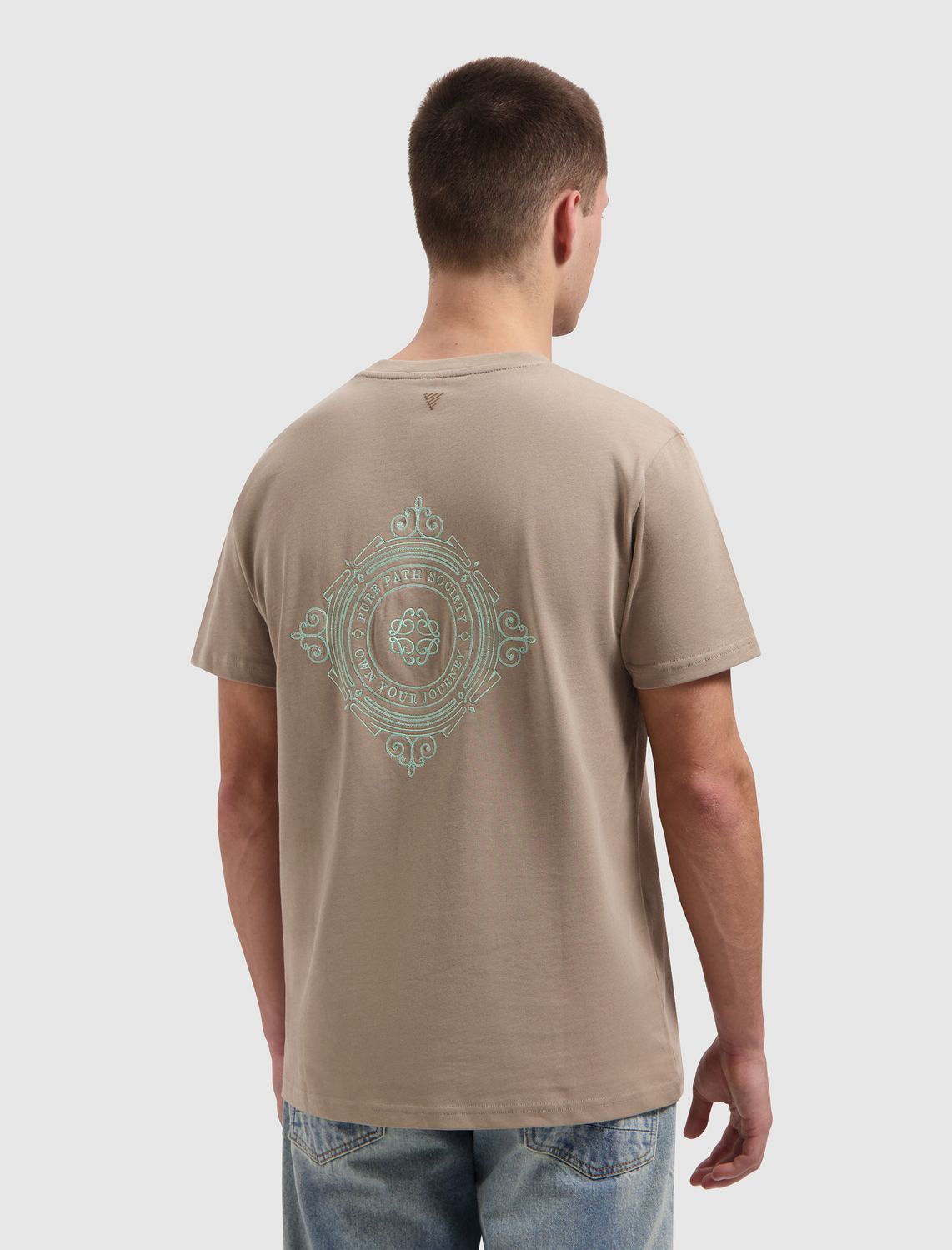 26010104 | Family Crest T-Shirt | Pure Path | Taupe