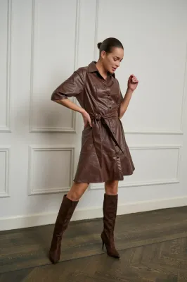 F24.11506 | Chocolate