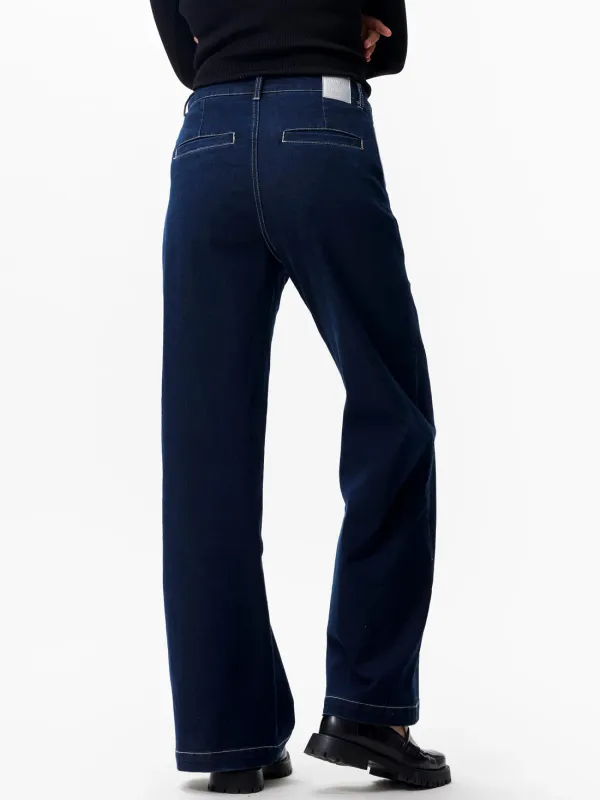 Tailored Jeans