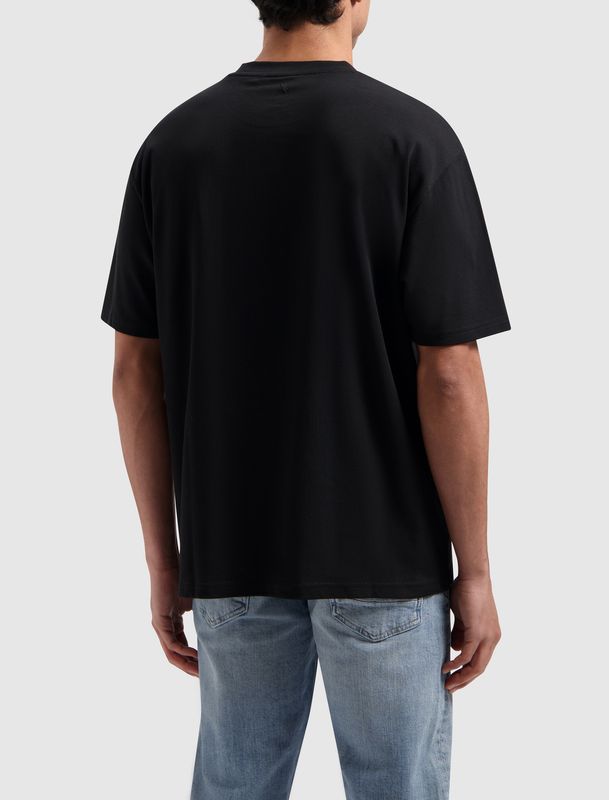 Essential Initial T-Shirt | Zwart | 10113