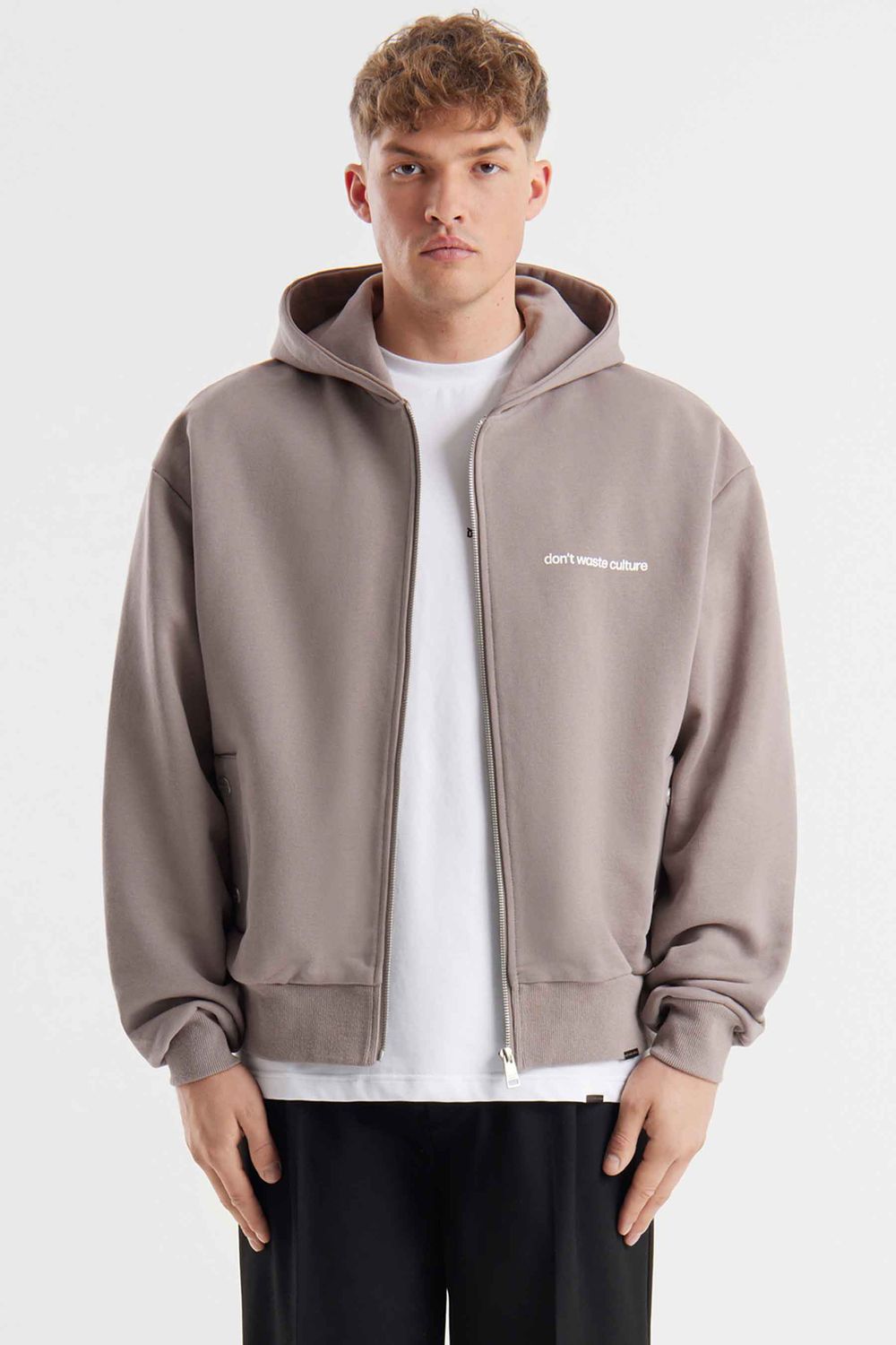 Ale | Warm Grey