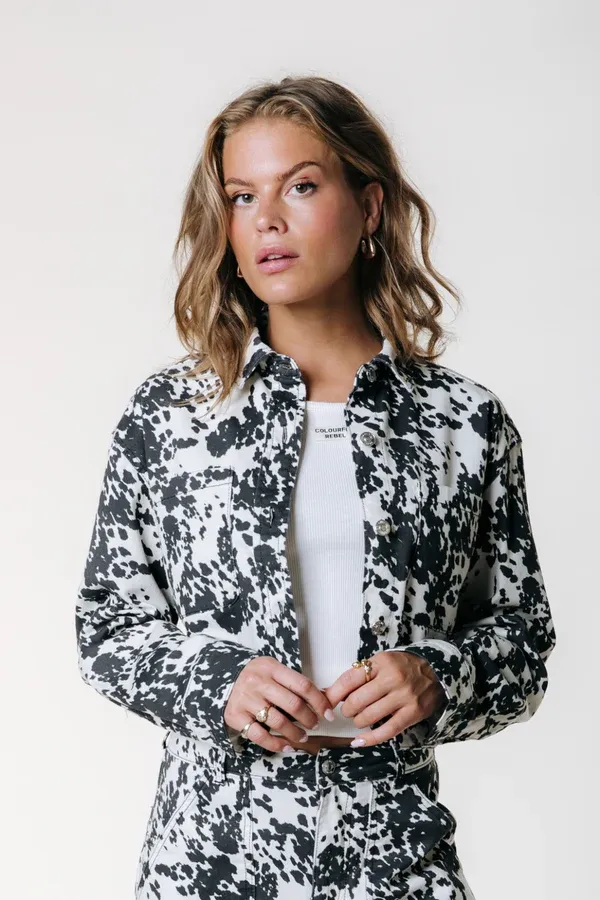 Olle Cow Cropped Worker Blouse | B117573 Olle Cow Cropped Worker Blouse | B117573