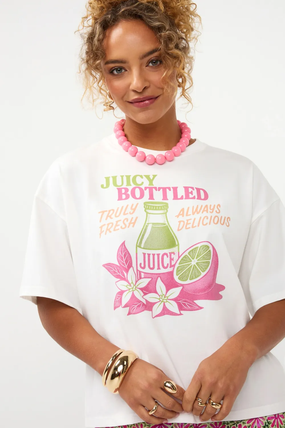 Juicy Bottle T-Shirt | Berry Pink