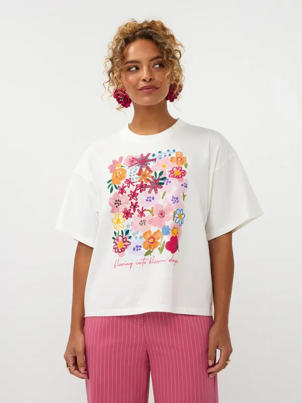 Blossom Days T-Shirt | Offwhite | SS2627