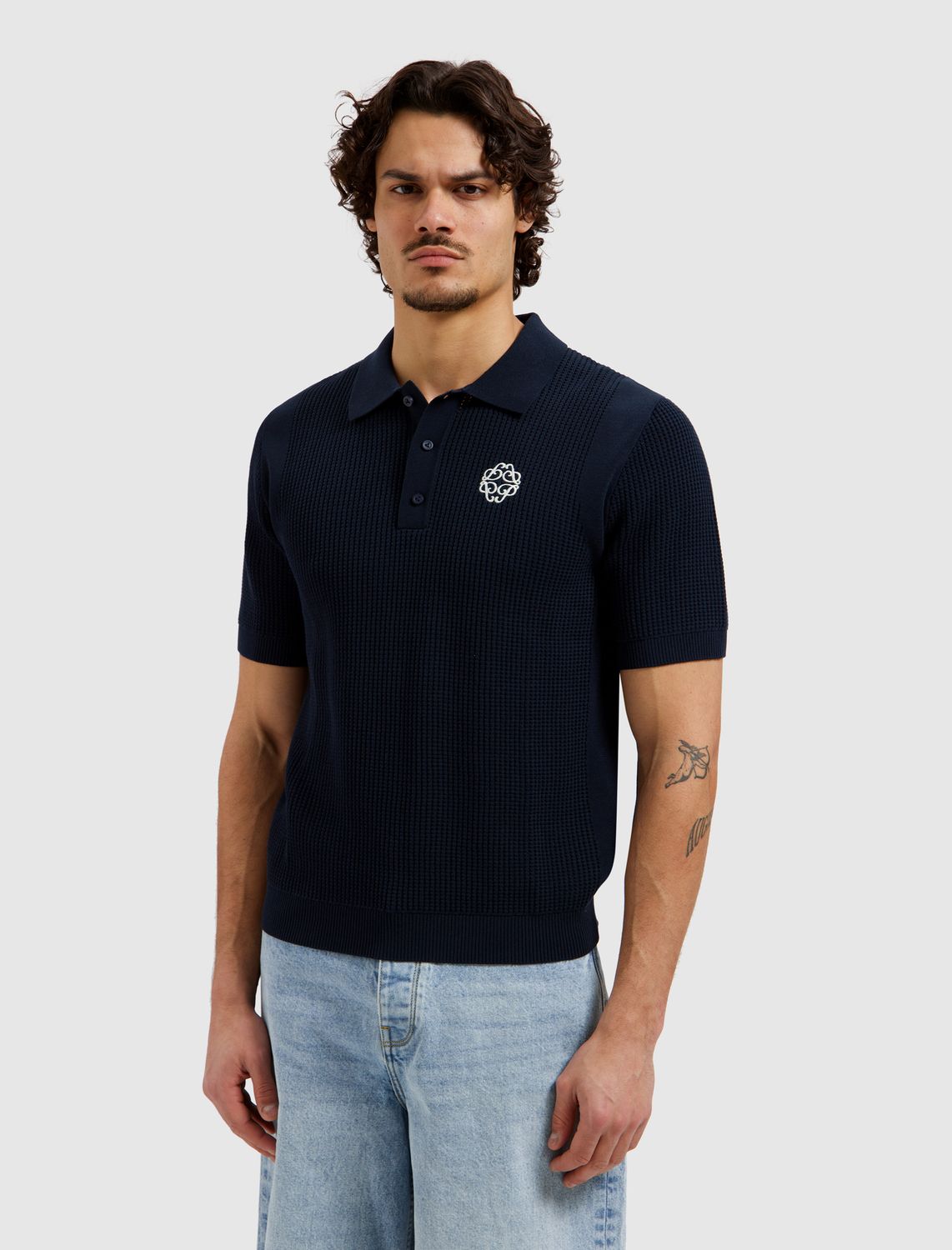26010811 | Emblem Open Knit Polo | Dark Navy