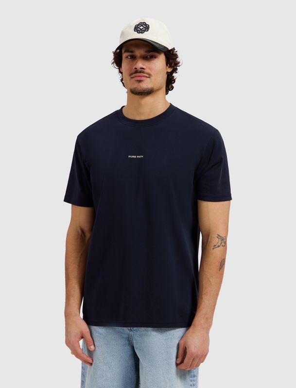 26010110 | Dream Mansion T-Shirt | Dark Navy