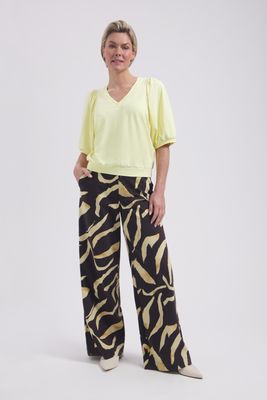 Amie V Top | L24.375.3222 | Butter Yellow