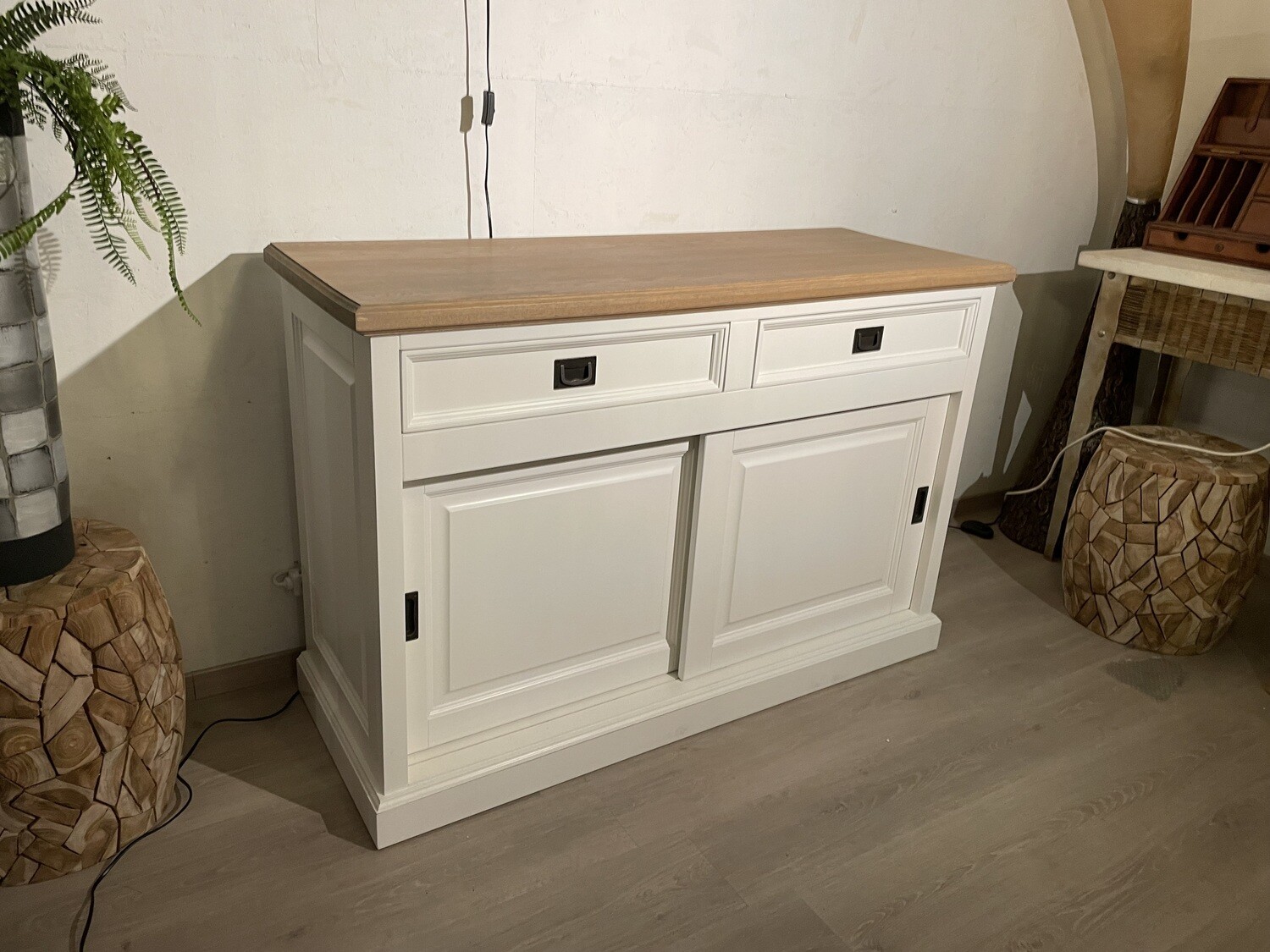 DRESSOIR 90 x 130 x 50  (HxWxD)