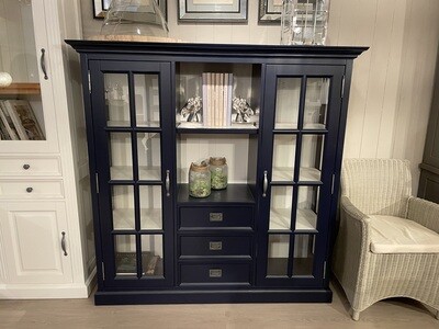 BERGKAST 155 x 156 x 45  (HxWxD)